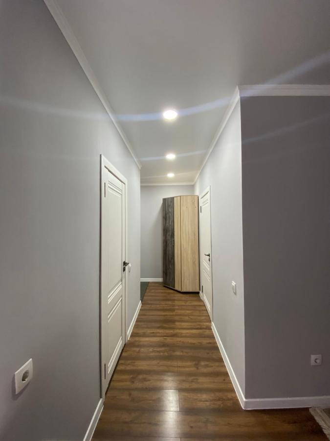Квартира В Центре Алматы Bagian luar foto